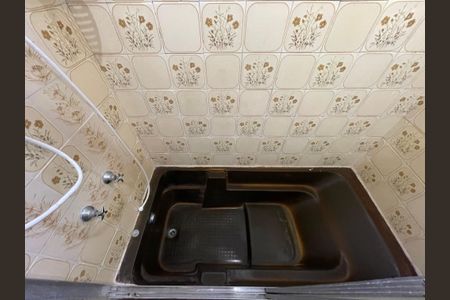 Casa à venda com 150m², 3 quartos e 3 vagas Casa à venda com 150m², 3 quartos e 3 vagasBanheiro