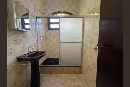 Casa à venda com 150m², 3 quartos e 3 vagas Casa à venda com 150m², 3 quartos e 3 vagasBanheiro