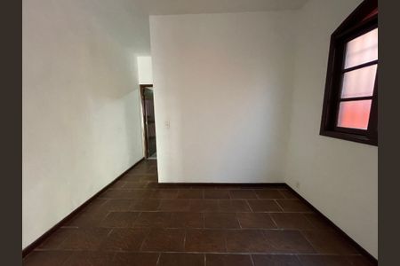 Casa à venda com 150m², 3 quartos e 3 vagas Casa à venda com 150m², 3 quartos e 3 vagasSala de Jantar