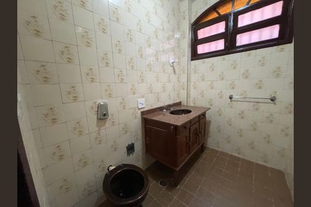 Casa à venda com 150m², 3 quartos e 3 vagas Casa à venda com 150m², 3 quartos e 3 vagasLavabo