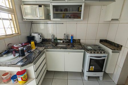 Casa à venda com 54m², 2 quartos e 2 vagasCozinha