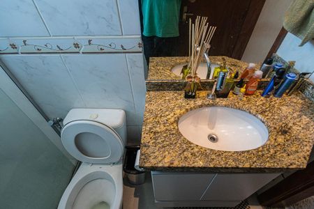 Casa à venda com 54m², 2 quartos e 2 vagasBanheiro Social