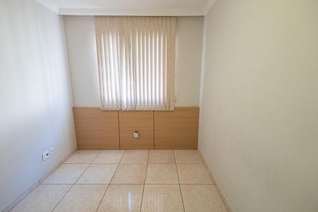 Casa à venda com 54m², 2 quartos e 2 vagasQuarto 2