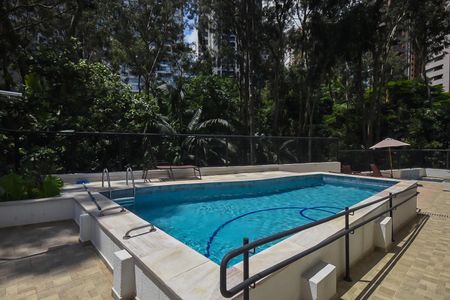 Apartamento para alugar com 48m², 2 quartos e 1 vaga Apartamento para alugar com 48m², 2 quartos e 1 vagaÁrea comum - Piscina