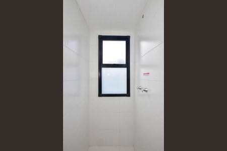 Apartamento à venda com 48m², 2 quartos e 1 vaga Apartamento à venda com 48m², 2 quartos e 1 vagaBanheiro