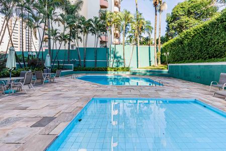 Apartamento à venda com 72m², 3 quartos e 1 vaga Apartamento à venda com 72m², 3 quartos e 1 vagaÁrea comum - Piscina