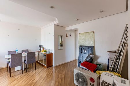 Apartamento à venda com 72m², 3 quartos e 1 vaga Apartamento à venda com 72m², 3 quartos e 1 vagaSala