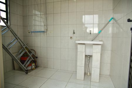 Casa para alugar com 120m², 2 quartos e sem vagaÁrea de Serviço