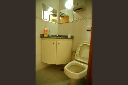 Casa para alugar com 120m², 2 quartos e sem vagaBanheiro Social