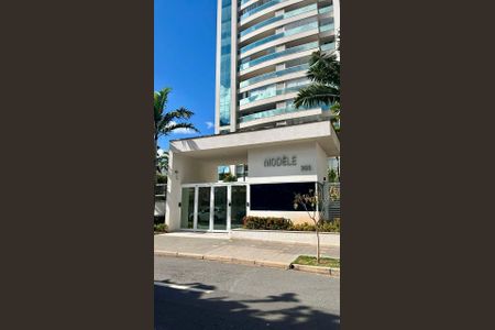 Apartamento à venda com 95m², 3 quartos e 2 vagasFachada