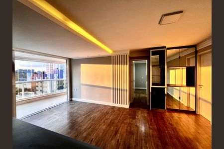 Apartamento à venda com 95m², 3 quartos e 2 vagasSala