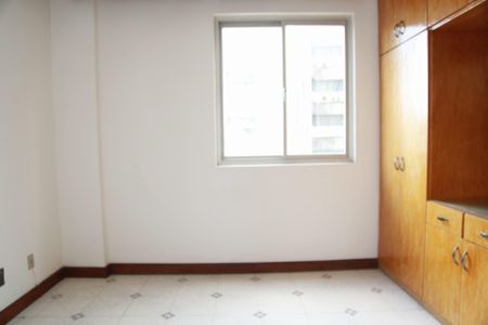 Apartamento para alugar com 120m², 2 quartos e 1 vagaQuarto 1