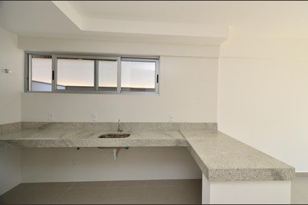 Apartamento à venda com 118m², 2 quartos e 2 vagasCozinha