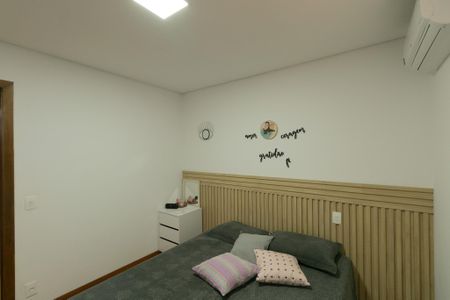 Casa de condomínio para alugar com 252m², 5 quartos e 4 vagasQuarto 3