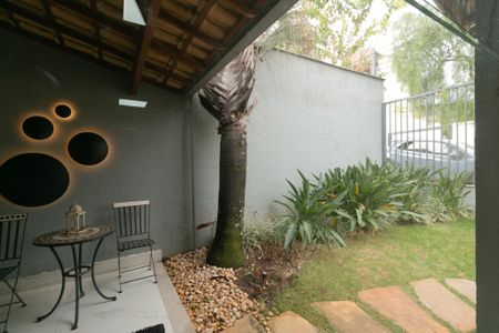 Casa de condomínio para alugar com 252m², 5 quartos e 4 vagasÁrea comum