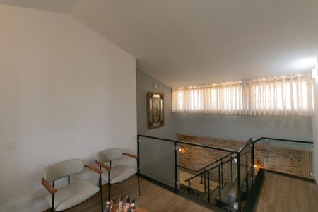 Casa de condomínio para alugar com 252m², 5 quartos e 4 vagasHall 2 andar