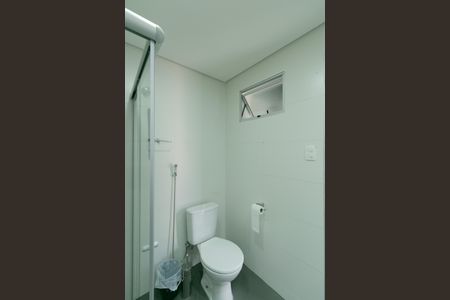 Casa de condomínio para alugar com 252m², 5 quartos e 4 vagasBanheiro 2