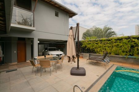 Casa de condomínio para alugar com 252m², 5 quartos e 4 vagasÁrea Gourmet