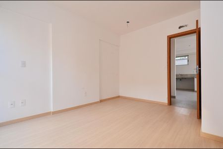 Apartamento à venda com 62m², 2 quartos e 2 vagas Apartamento à venda com 62m², 2 quartos e 2 vagasSuíte 2
