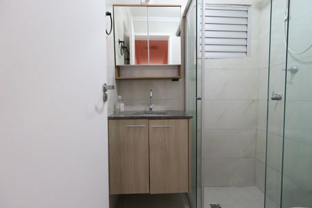 Apartamento para alugar com 54m², 2 quartos e 2 vagasBanheiro
