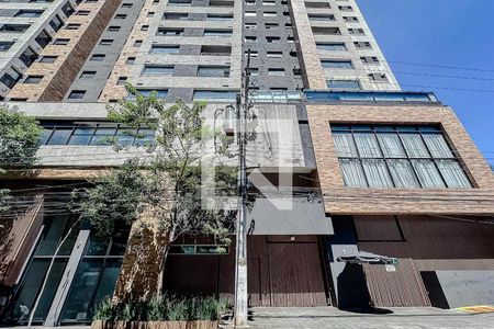 Apartamento para alugar com 49m², 2 quartos e 1 vaga Apartamento para alugar com 49m², 2 quartos e 1 vagaFachada