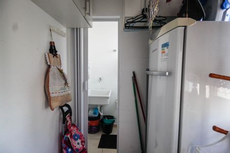 Apartamento à venda com 97m², 3 quartos e 2 vagas Apartamento à venda com 97m², 3 quartos e 2 vagasÁrea de Serviço