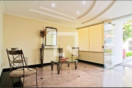 Apartamento à venda com 97m², 3 quartos e 2 vagas Apartamento à venda com 97m², 3 quartos e 2 vagasHall