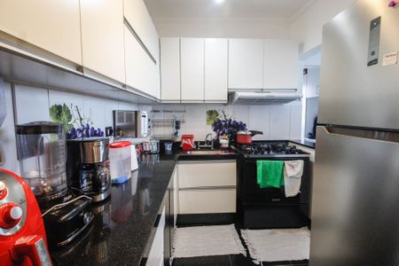 Apartamento à venda com 97m², 3 quartos e 2 vagas Apartamento à venda com 97m², 3 quartos e 2 vagasCozinha