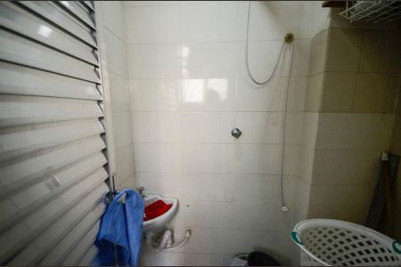 Apartamento à venda com 170m², 3 quartos e 1 vaga Apartamento à venda com 170m², 3 quartos e 1 vagaBanheiro de Serviço