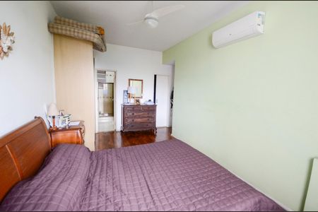 Apartamento à venda com 170m², 3 quartos e 1 vaga Apartamento à venda com 170m², 3 quartos e 1 vagaSuíte 1