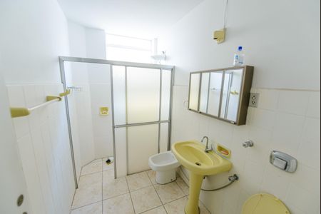Apartamento para alugar com 46m², 1 quarto e sem vagaBanheiro da Suíte