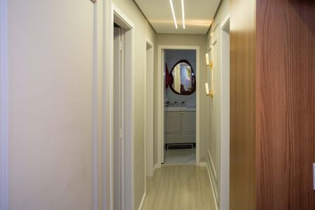 Apartamento à venda com 82m², 3 quartos e 2 vagasCorredor