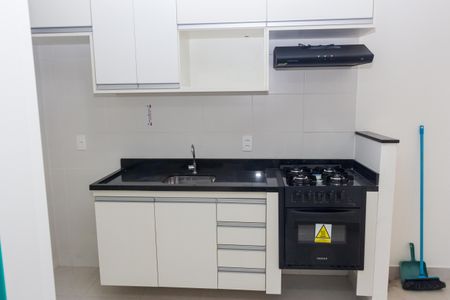 Apartamento para alugar com 27m², 1 quarto e sem vaga Apartamento para alugar com 27m², 1 quarto e sem vagaCozinha e Área de Serviço