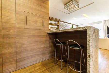 Apartamento à venda com 102m², 2 quartos e 2 vagasCozinha