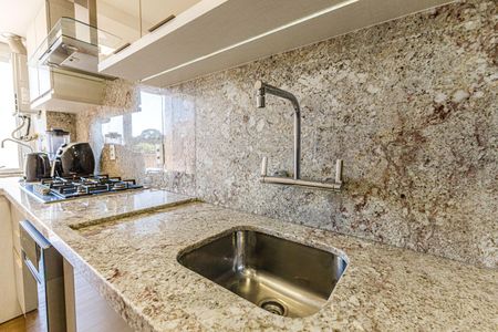 Apartamento à venda com 102m², 2 quartos e 2 vagasCozinha