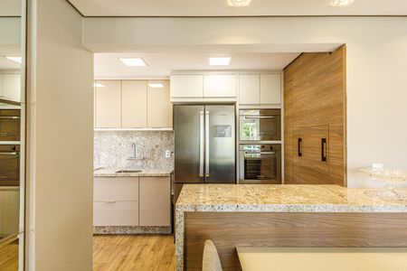 Apartamento à venda com 102m², 2 quartos e 2 vagasCozinha