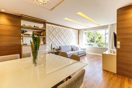 Apartamento à venda com 102m², 2 quartos e 2 vagasSala