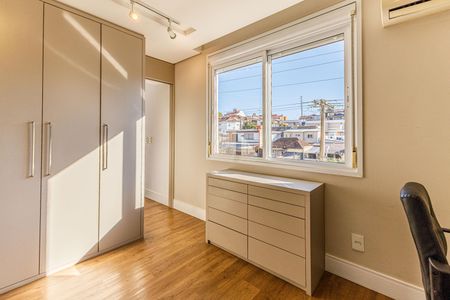 Apartamento à venda com 102m², 2 quartos e 2 vagasSuíte