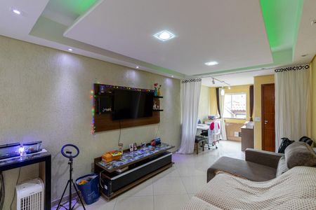 Casa à venda com 111m², 3 quartos e 4 vagasSala