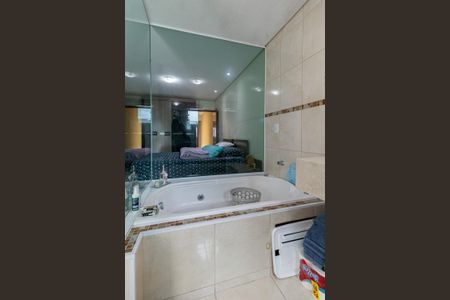 Casa à venda com 111m², 3 quartos e 4 vagasBanheiro Suíte