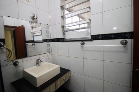 Casa à venda com 69m², 2 quartos e sem vagaBanheiro