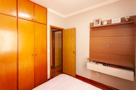 Apartamento à venda com 107m², 3 quartos e 1 vagaQuarto 1