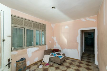 Casa à venda com 150m², 2 quartos e 2 vagasSala