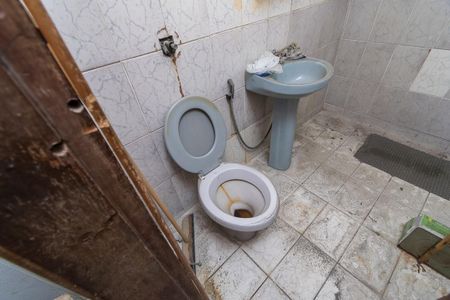 Casa à venda com 150m², 2 quartos e 2 vagasBanheiro de serviço