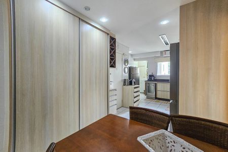 Apartamento para alugar com 206m², 4 quartos e 4 vagasCozinha
