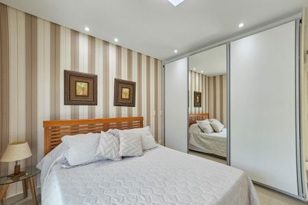 Apartamento para alugar com 206m², 4 quartos e 4 vagasSuíte 2