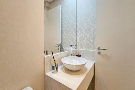 Apartamento para alugar com 206m², 4 quartos e 4 vagasBanheiro Social