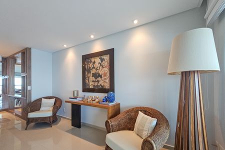 Apartamento para alugar com 206m², 4 quartos e 4 vagasSala