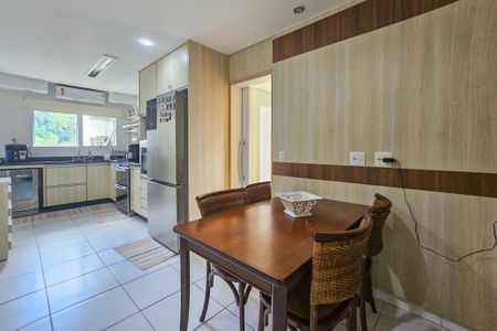 Apartamento para alugar com 206m², 4 quartos e 4 vagasCozinha