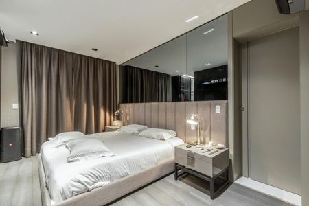 Apartamento à venda com 170m², 2 quartos e 3 vagasSuíte 1